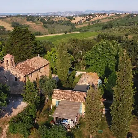 Delightful Facing The Vineyard