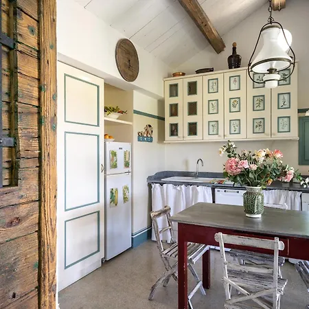 Delightful Facing The Vineyard 度假居 *